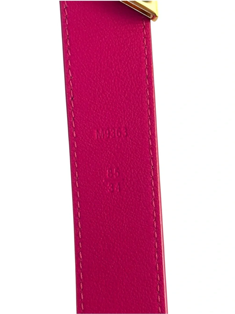 Louis Vuitton Taurillon Essential V Belt